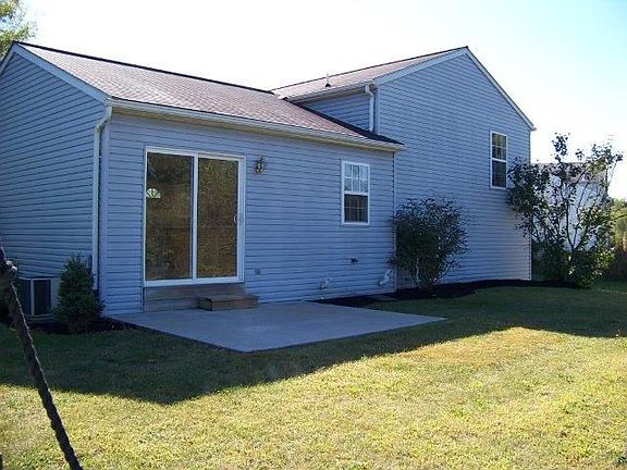 2nd image of 96 E Brookfield Dr #L-0110