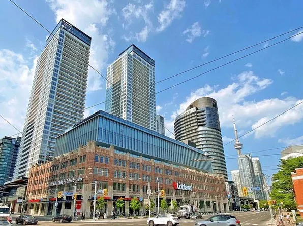 17 Bathurst St, Toronto, ON