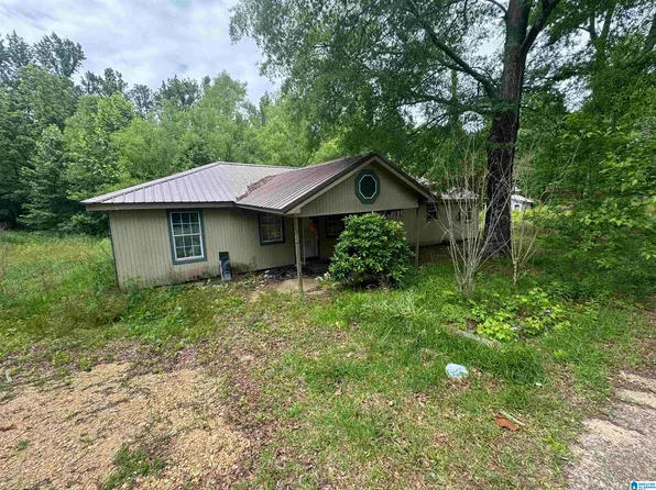 326 10th St, Haleyville, AL 35565