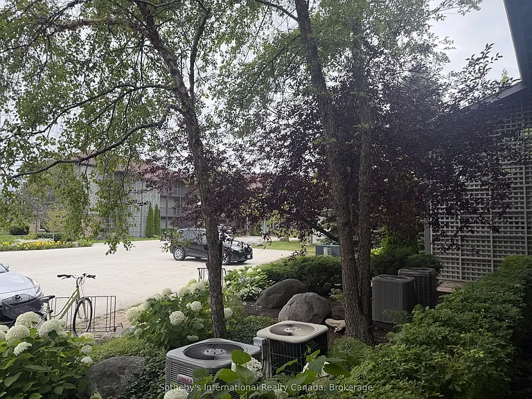 658 Johnston Park Ave — Photo 25