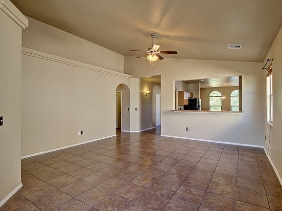 5th image of 3671 Vista Belleza Ave