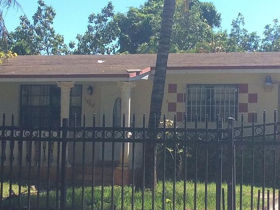 2nd image of 1540 NW 126th St