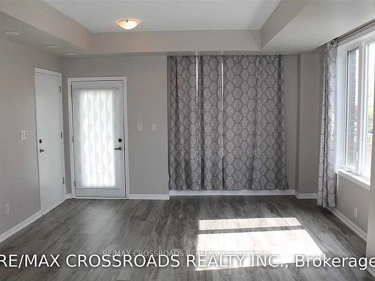 1460 Whites Rd #311 — Photo 3