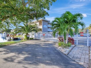 900 SW 12th St APT 208, Fort Lauderdale, FL 33315