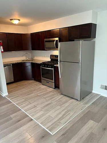 Floor plan 2br