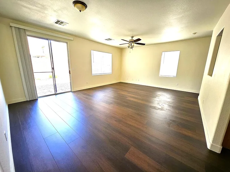 6374 Pronghorn Ridge Ave — Photo 5