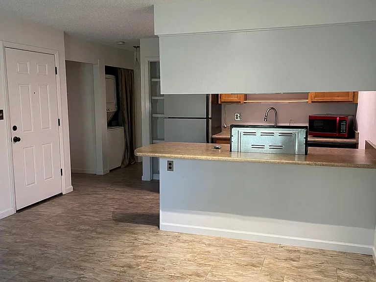 1851 Florida Rd #105 — Photo 5