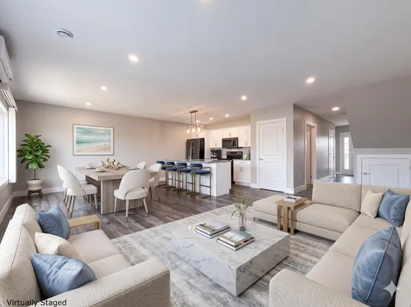 13 Gilbert Dr, Charlottetown, PE C1C 0W2