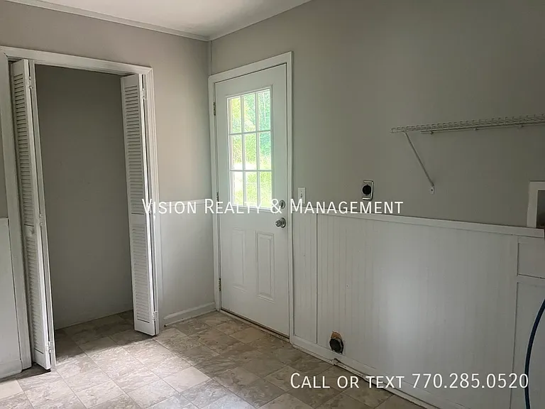 1012 Sapphire St — Photo 6