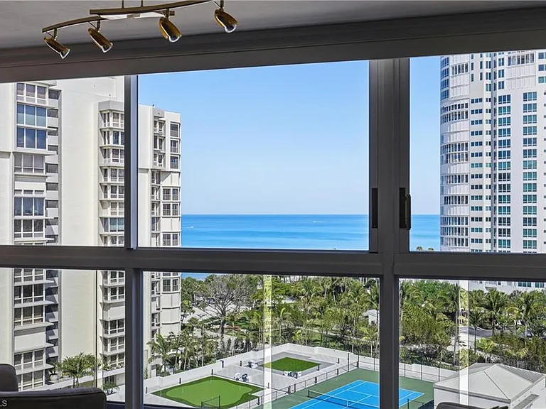 4041 Gulf Shore Blvd N #1007 — Photo 17