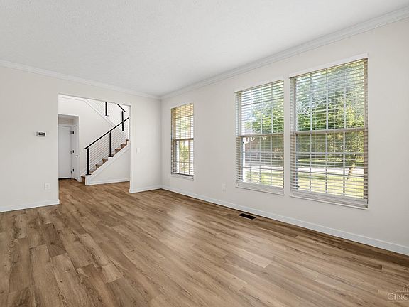 3rd image of 3317 Woodlake Ct