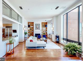 10 E Lee St UNIT 2704, Baltimore, MD 21202