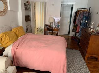 69 Phillips St #B, Boston, MA 02114