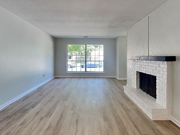 5th image of 6909 Wildwood Ct