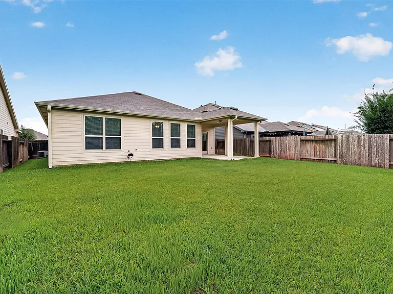 2511 Sandbar Shark Ct — Photo 36