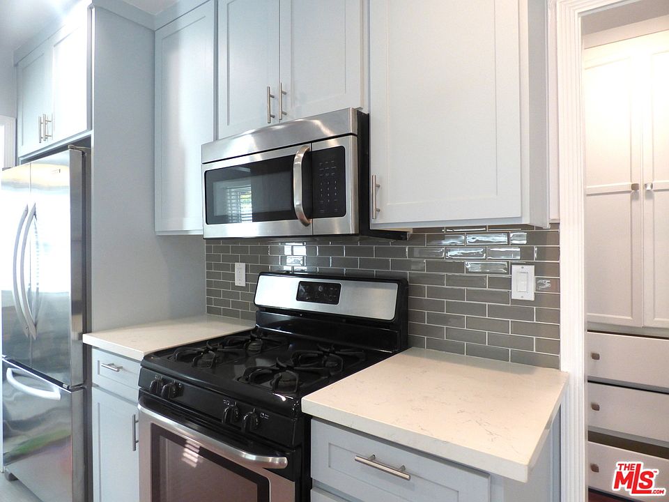 1st image of 1844 S Barrington Ave