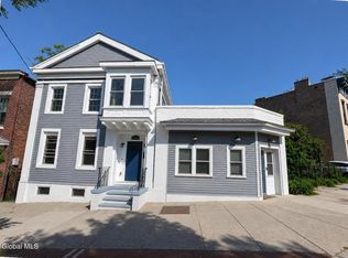 2215-2217 5th Avenue, Troy, NY 12180