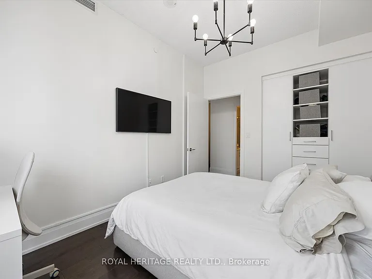 460 Adelaide St E #Penthouse 122 — Photo 24