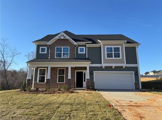 6323 Cadence Dr, Greensboro, NC 27455