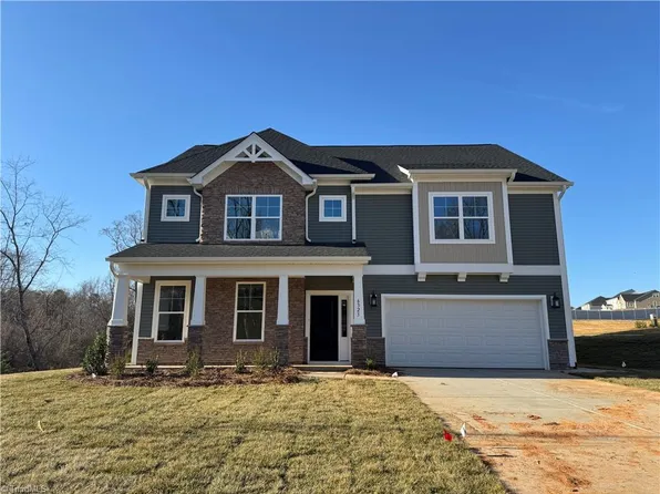 6323 Cadence Dr, Greensboro, NC 27455