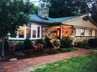 150 Oak Tree Rd, Manheim, PA 17545