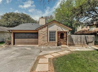 8204 Cattle Dr, Austin, TX 78749