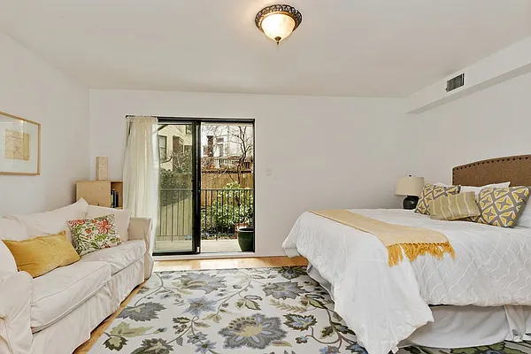 Rented by Corcoran | media 4