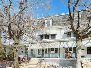 102 S Jackson St, Pottsville, PA 17901