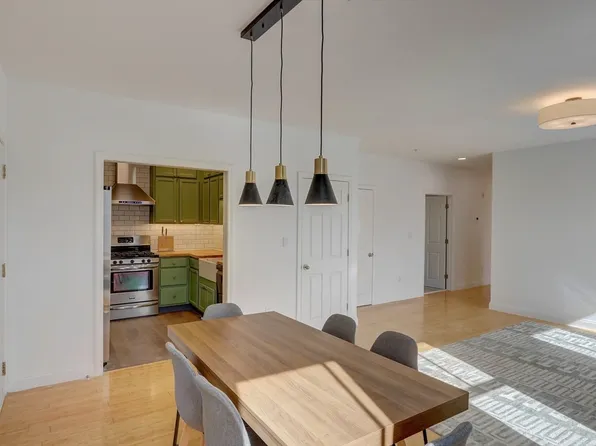 352-352 Blue Hill Ave #R, Dorchester, MA 02121