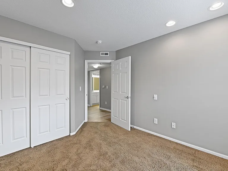 Heritage Glen — Photo 27
