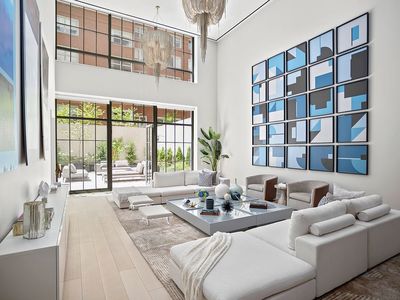 60 E 86th St #Townhouse, New York, NY, 10028