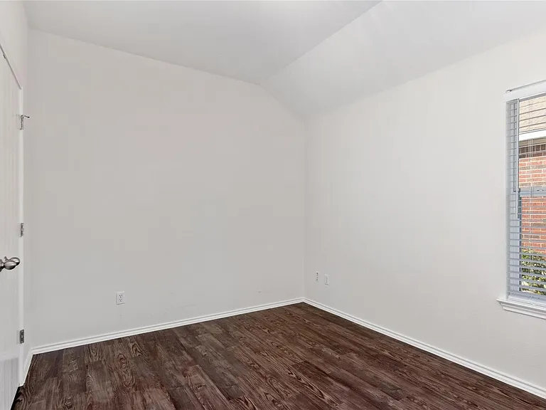 1117 Alexandria Way — Photo 23