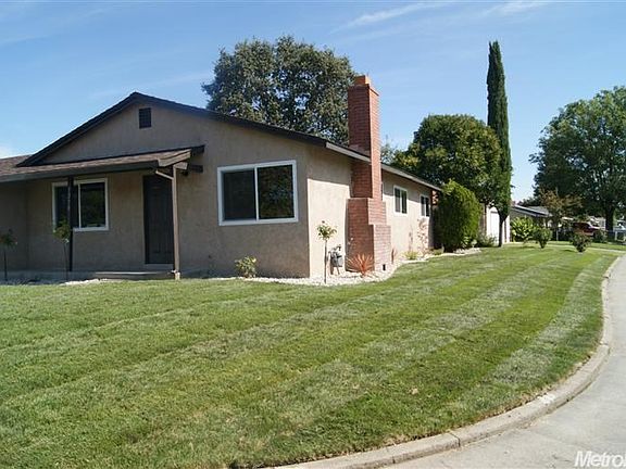 3rd image of 3230 Kinnaird Way