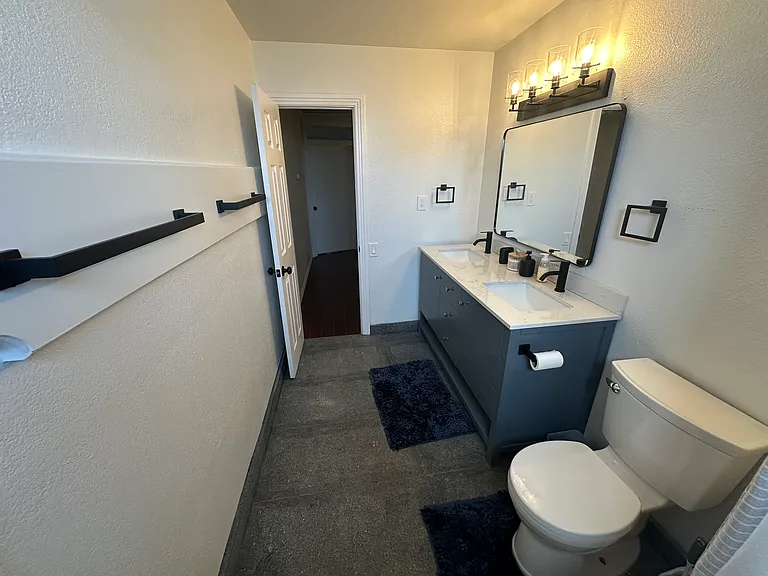 4329 Murillo St #5 — Photo 25