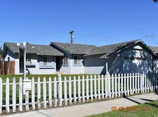 8695 Colorado Ave, Riverside, CA 92504