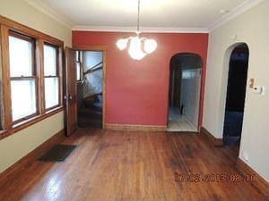 3rd image of 1636 S 58th Ct