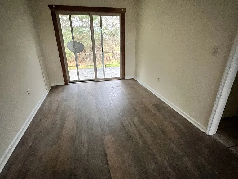 401 Fairfax St #3 — Photo 15
