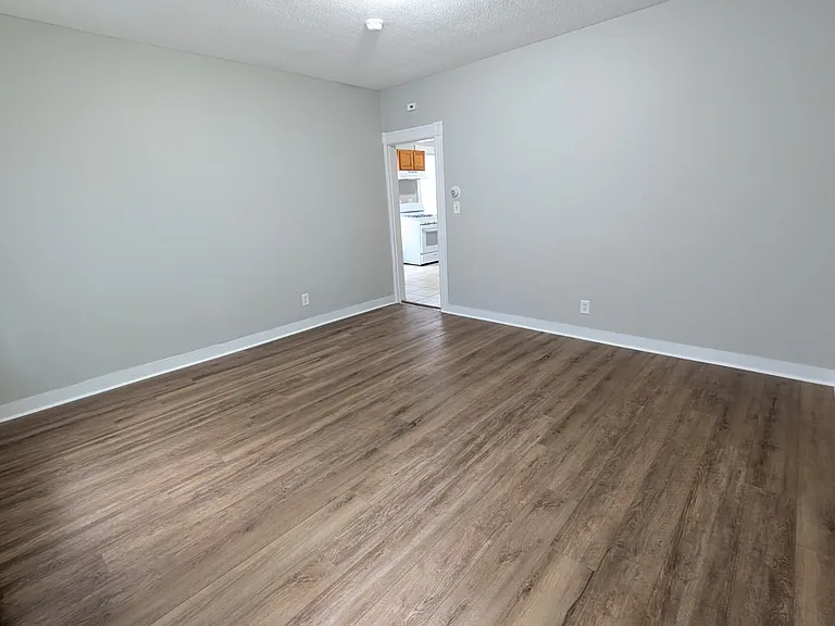 38 Daggett St #11 — Photo 5