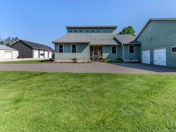 10488 210th St, Milaca, MN 56353