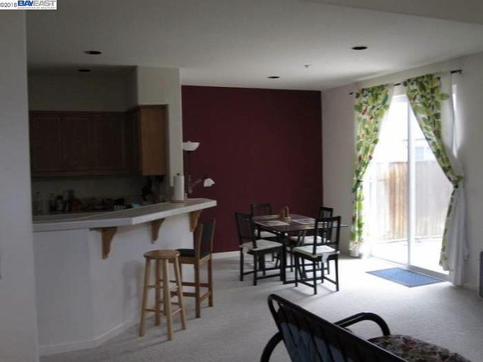 1st image of 896 Folsom Ct