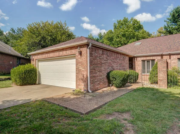 905 S Abbey Court, Springfield, MO 65809