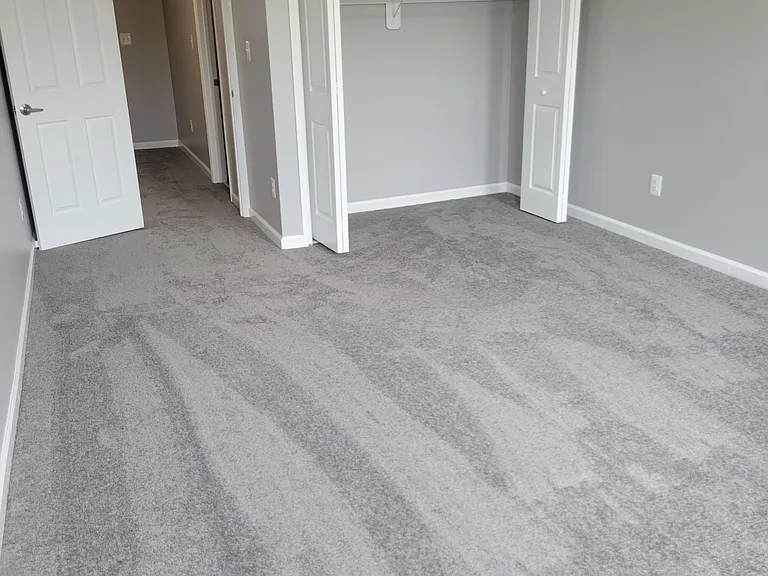 3410 E Fairmount Ave — Photo 16