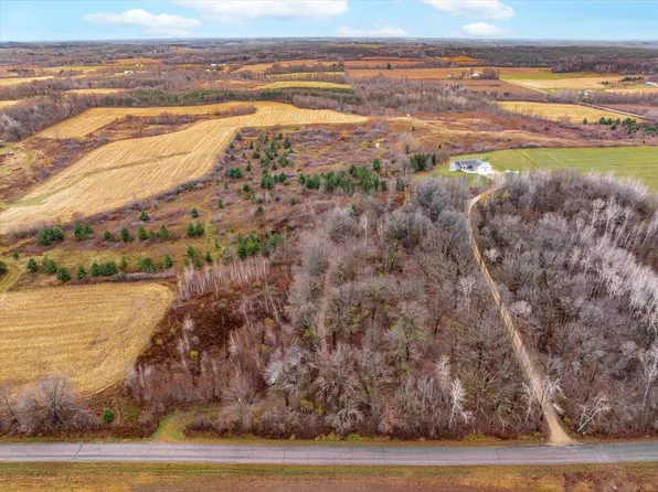 2929 110th Ave, Glenwood City, WI 54013