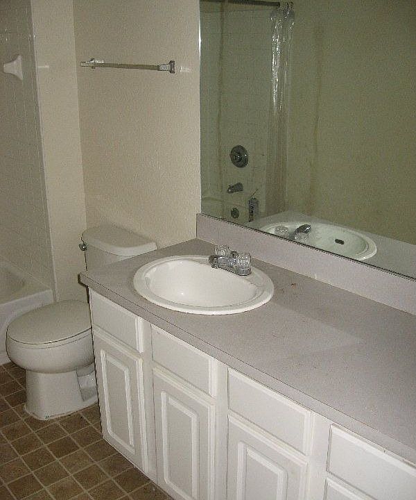 2nd image of 13703 Richmond Park Dr N APT 3304