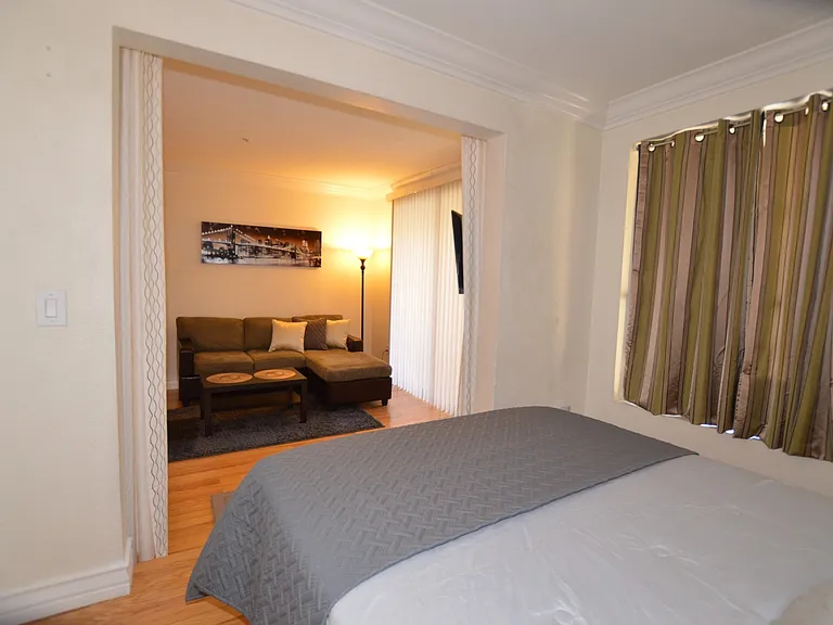 230 E Flamingo Rd #210 — Photo 11