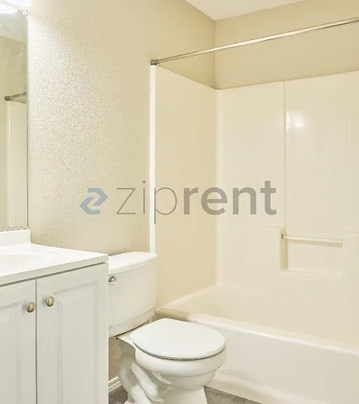 43 SW 206th Ave — Photo 10