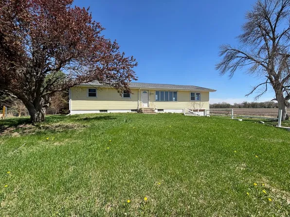 31684 Highway 14, Parkersburg, IA 50665