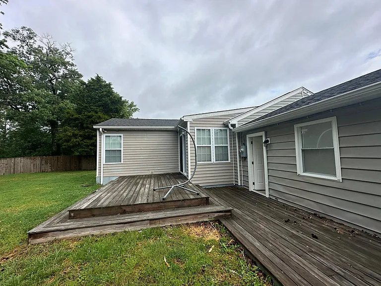 2141 Jeffrey Dr — Photo 19