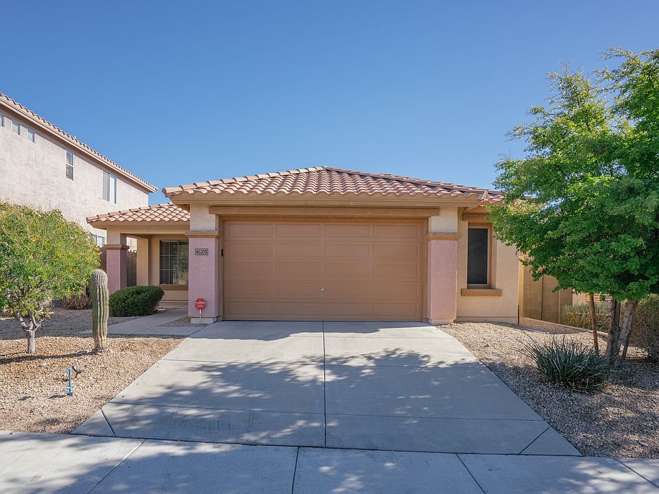 1st image of 41205 N Iron Horse Way