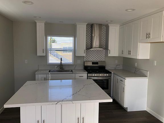 5th image of 4358 34th St